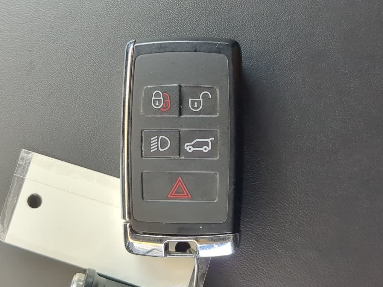 Thumbnail: 2025 Land Rover Range Rover Sport - 36