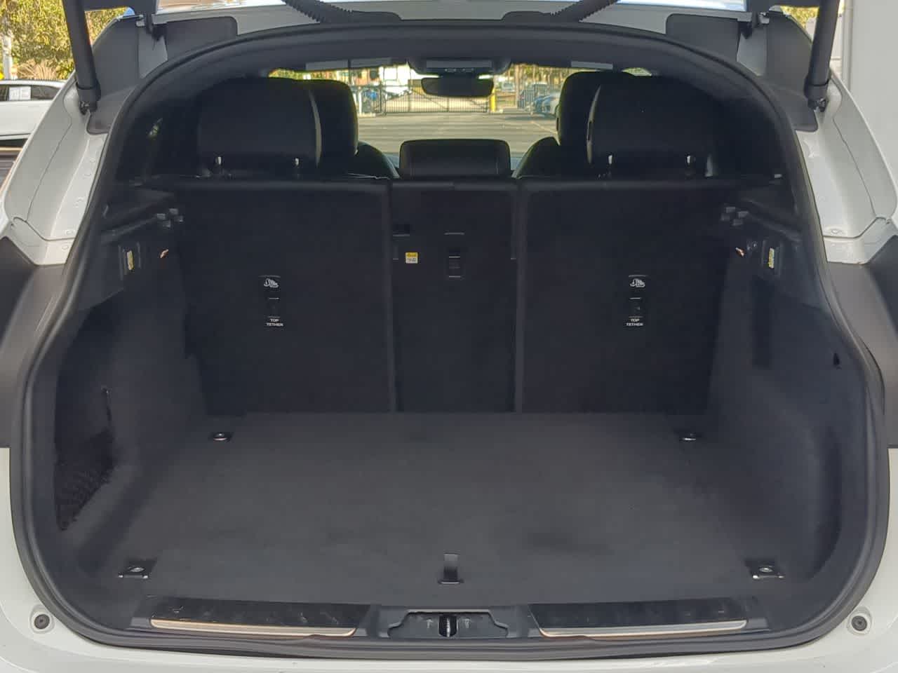 Thumbnail: 2025 Jaguar F-Pace - 35