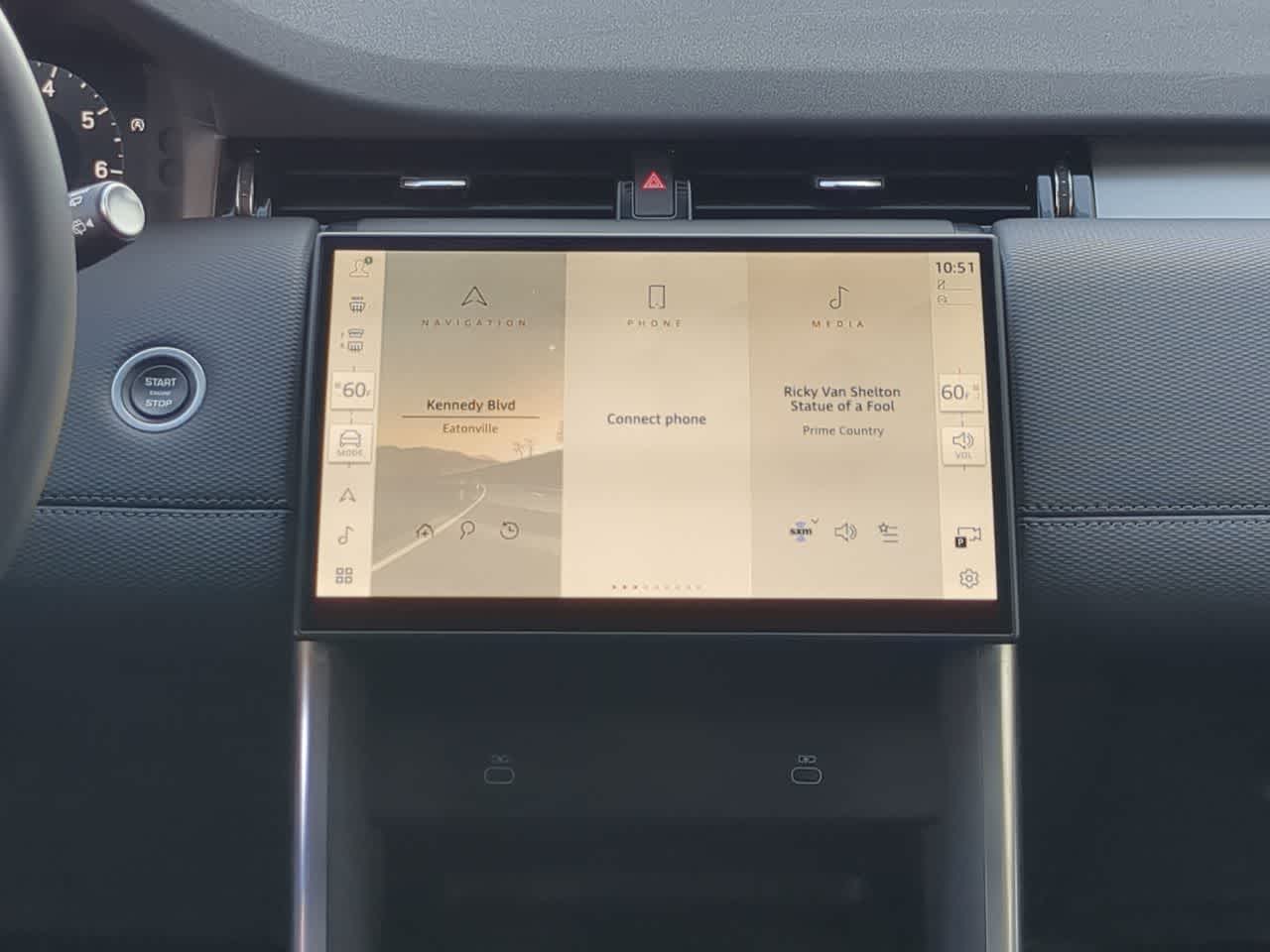 Thumbnail: 2025 Land Rover Discovery Sport - 30