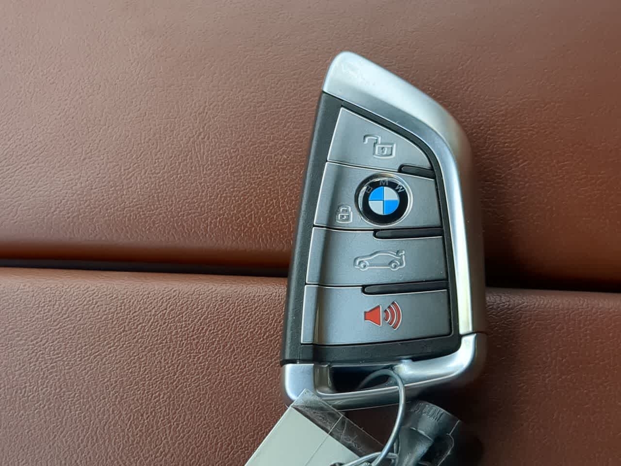 Thumbnail: 2021 BMW X7 - 38