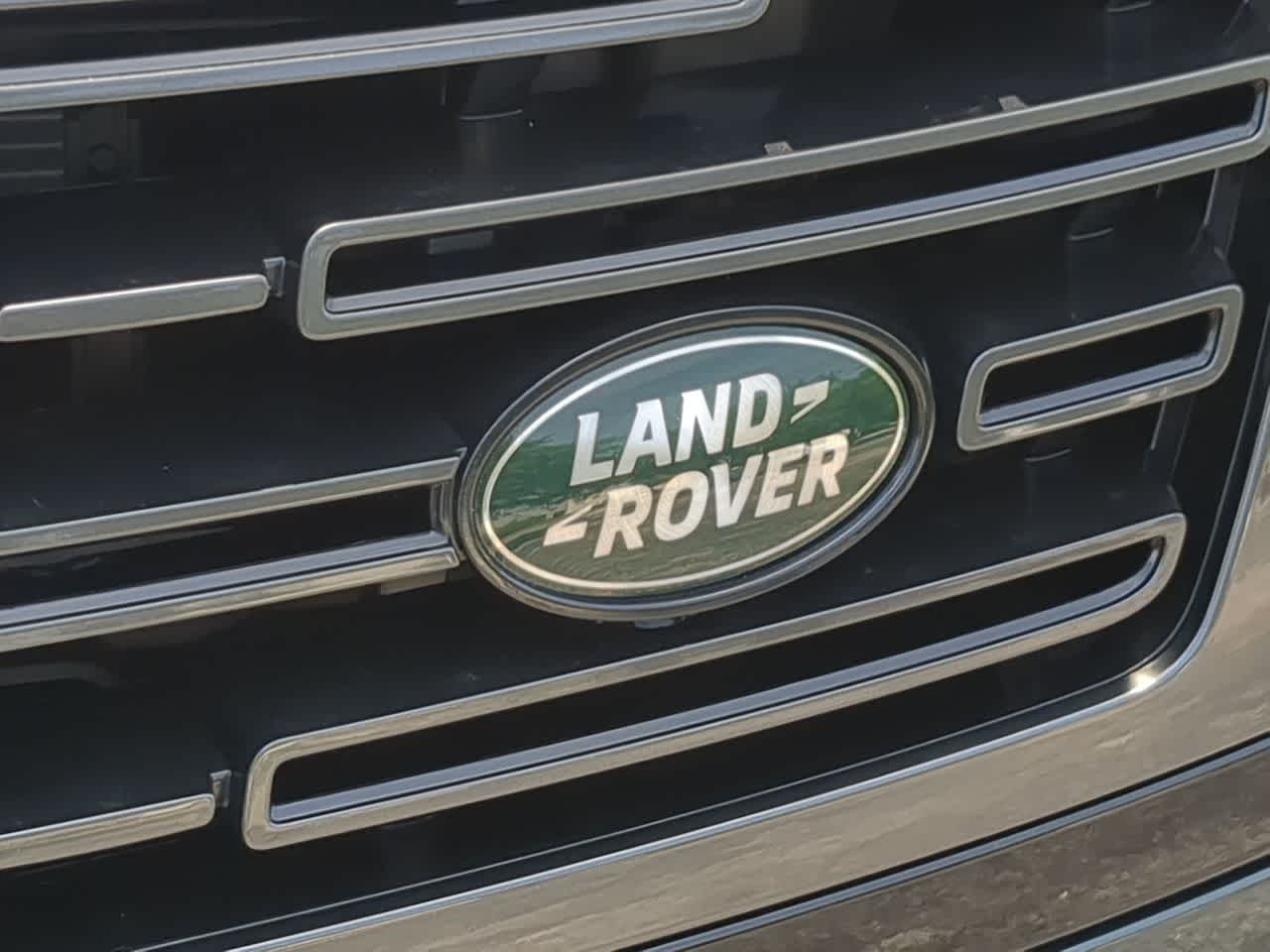 Thumbnail: 2026 Land Rover Range Rover - 12