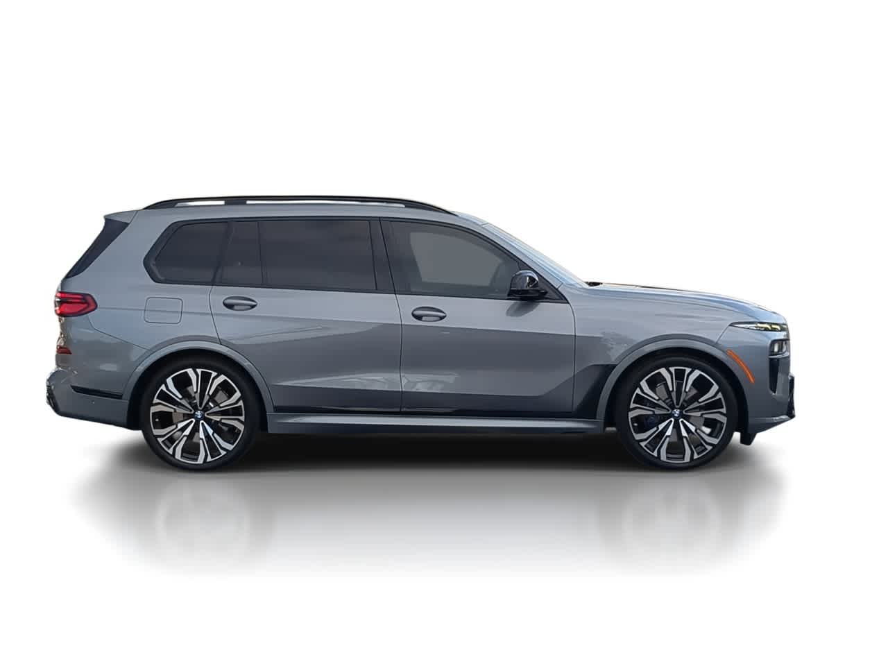 Thumbnail: 2023 BMW X7 - 9