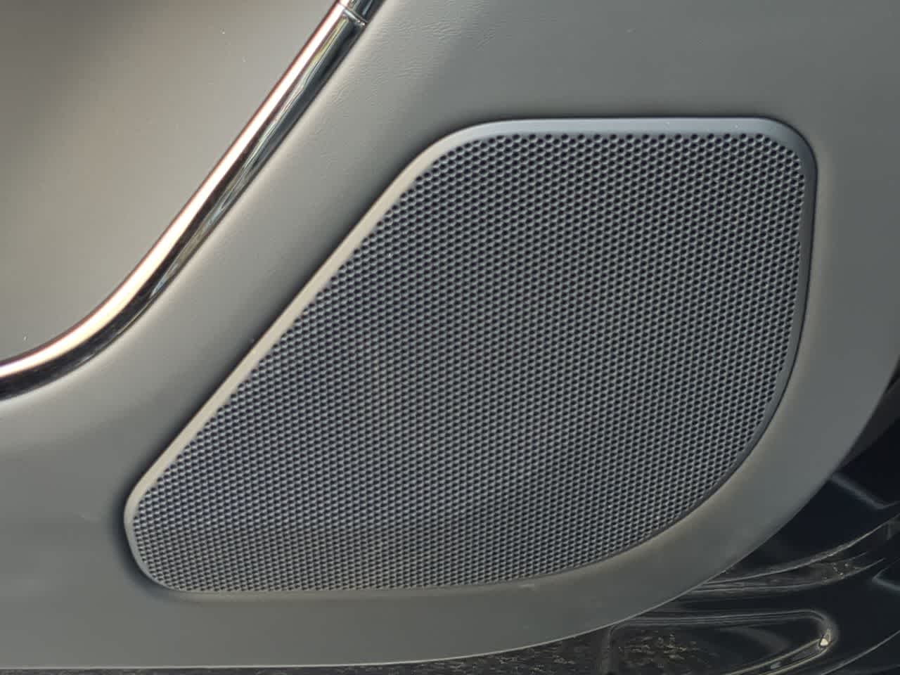 Thumbnail: 2025 Land Rover Range Rover Sport - 31