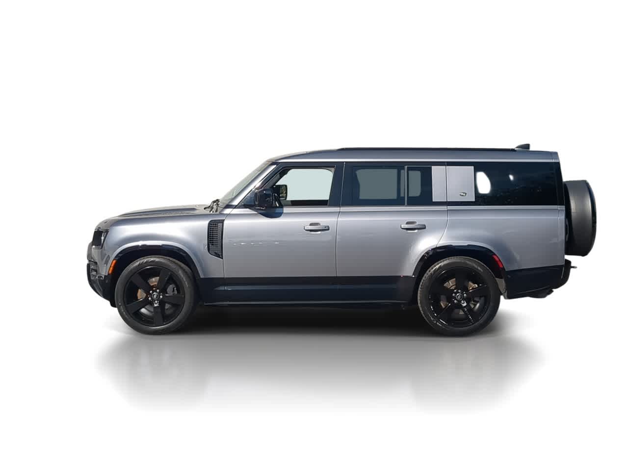 Thumbnail: 2024 Land Rover Defender - 5