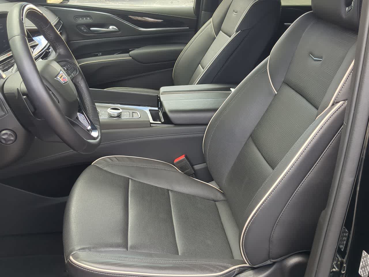 Thumbnail: 2024 Cadillac Escalade - 17