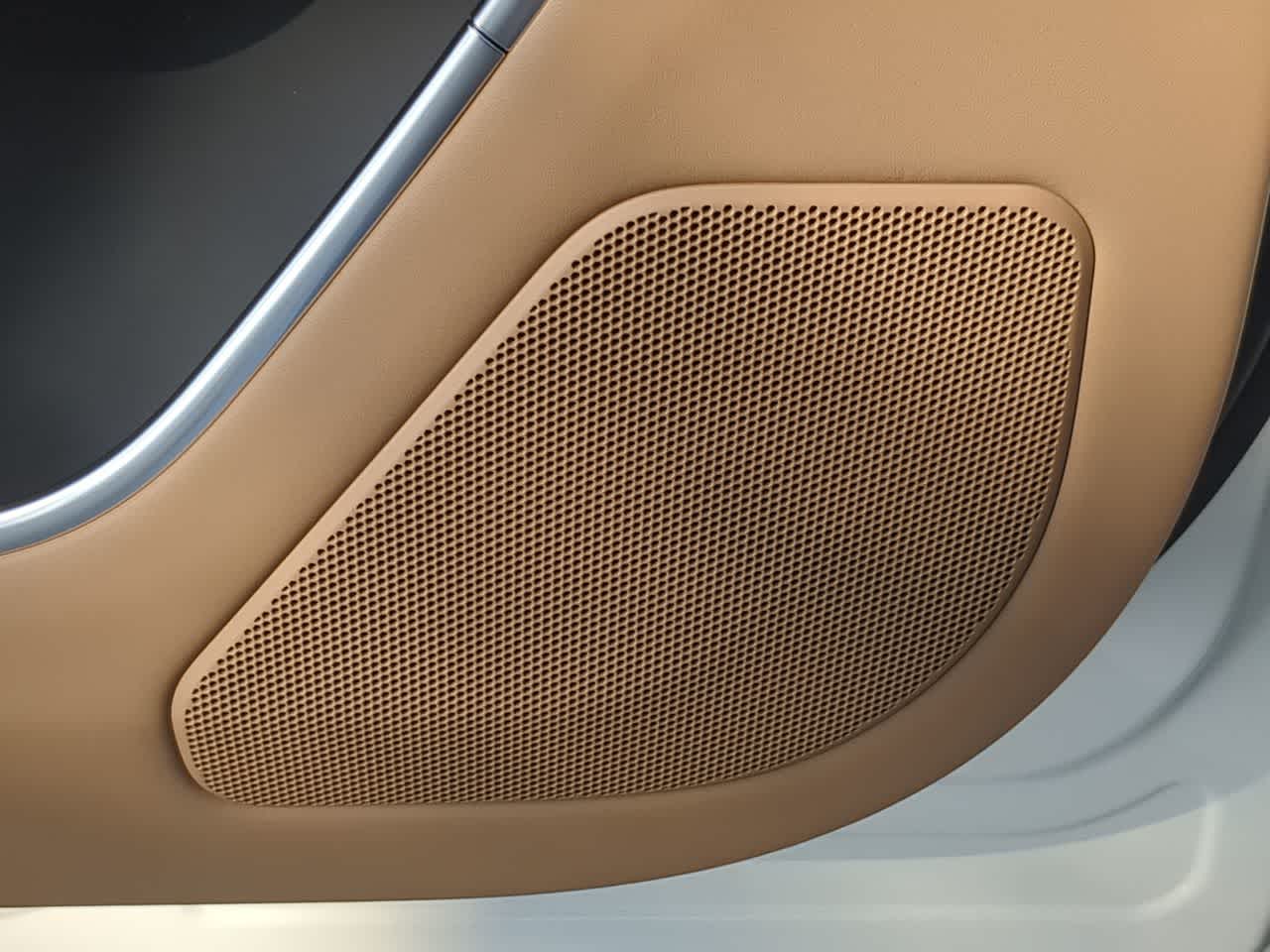 Thumbnail: 2025 Land Rover Range Rover - 32