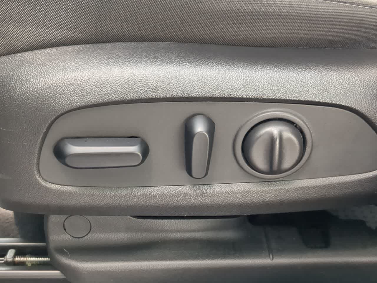 Thumbnail: 2021 Chevrolet TrailBlazer - 18