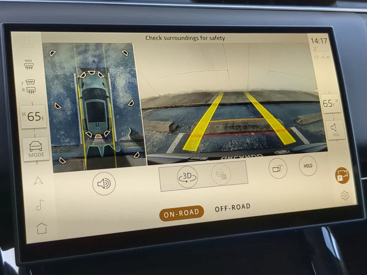 Thumbnail: 2025 Land Rover Range Rover Sport - 31