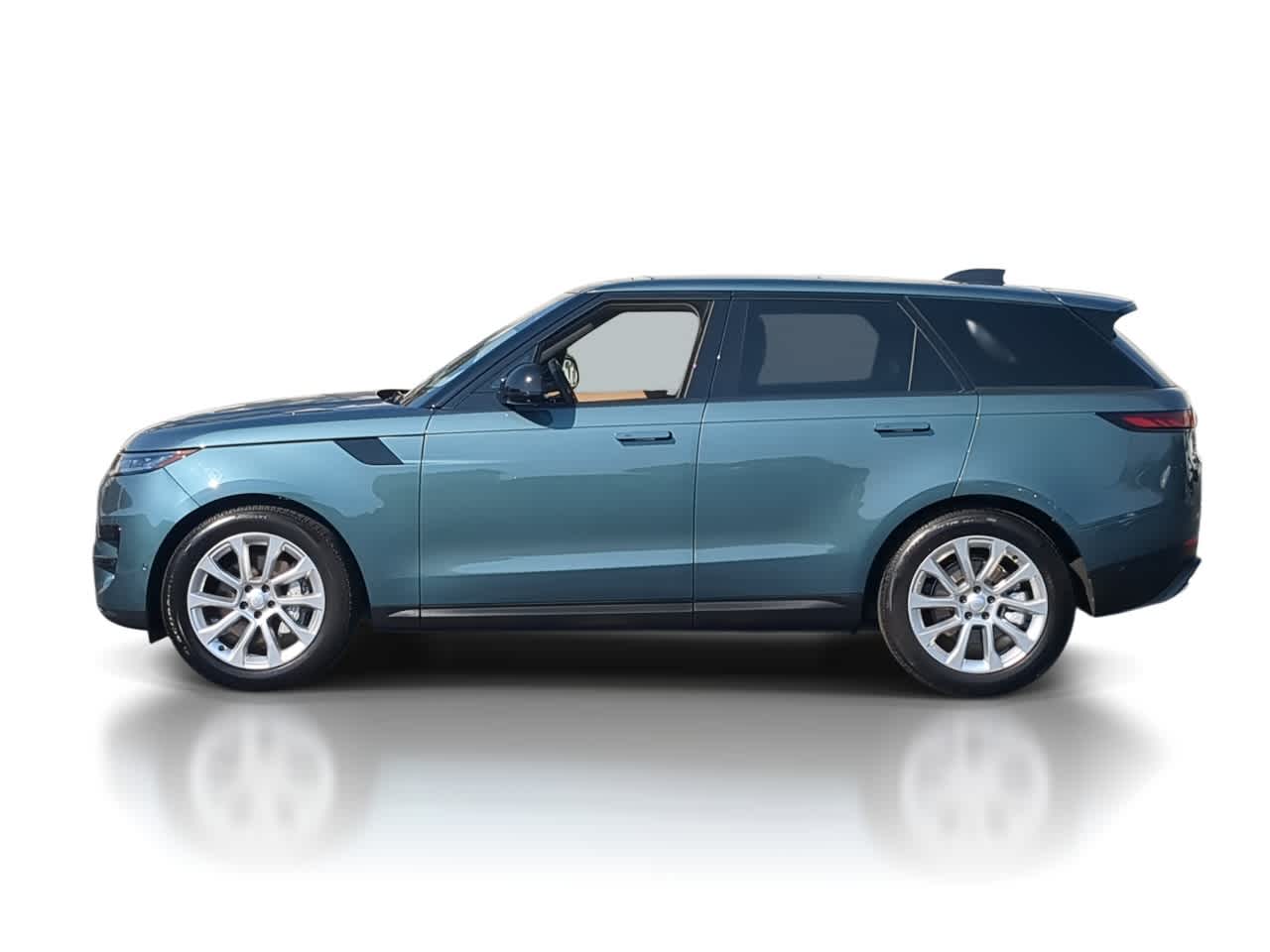 Thumbnail: 2025 Land Rover Range Rover Sport - 5