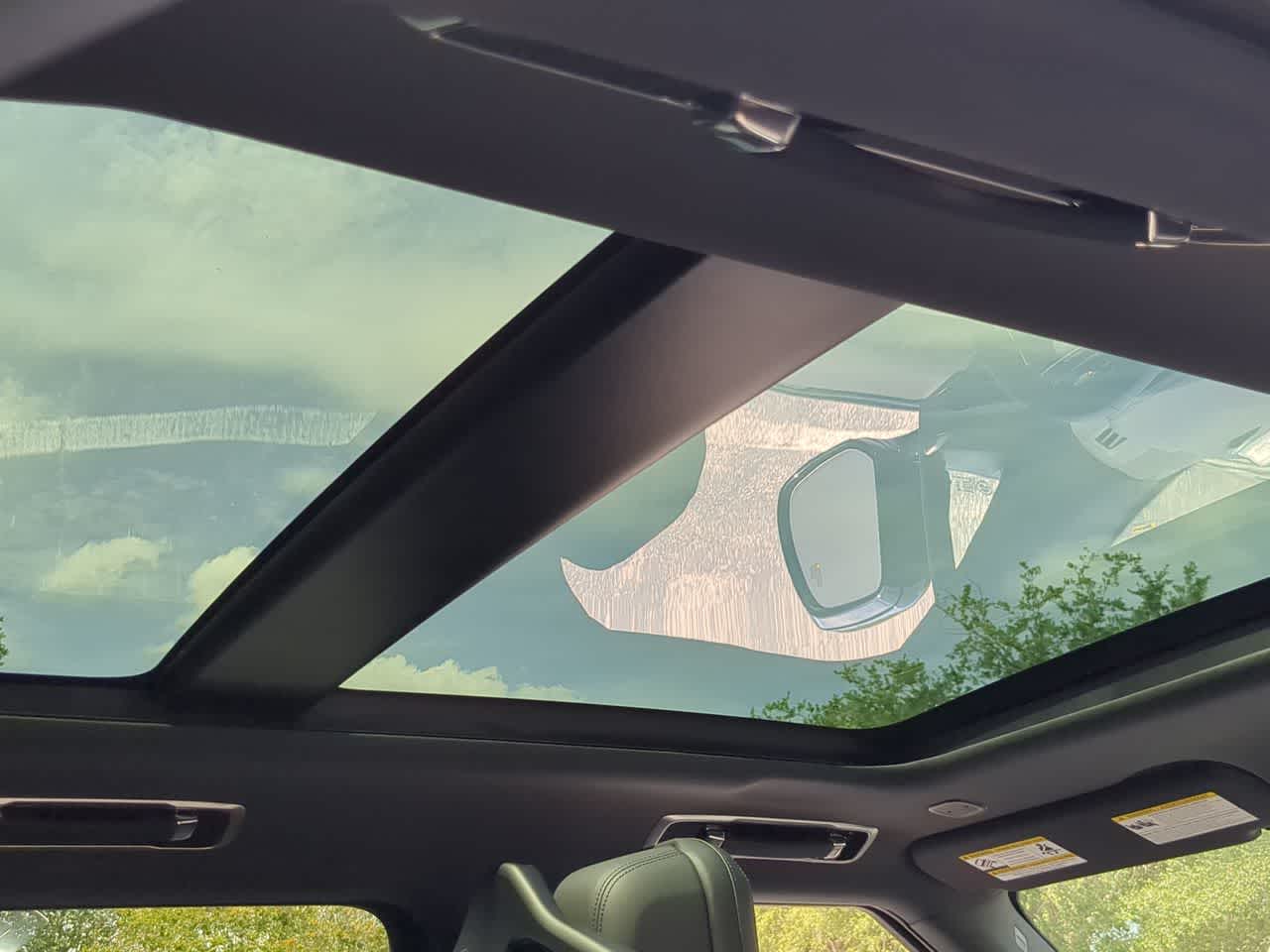 Thumbnail: 2026 Land Rover Range Rover Sport - 23