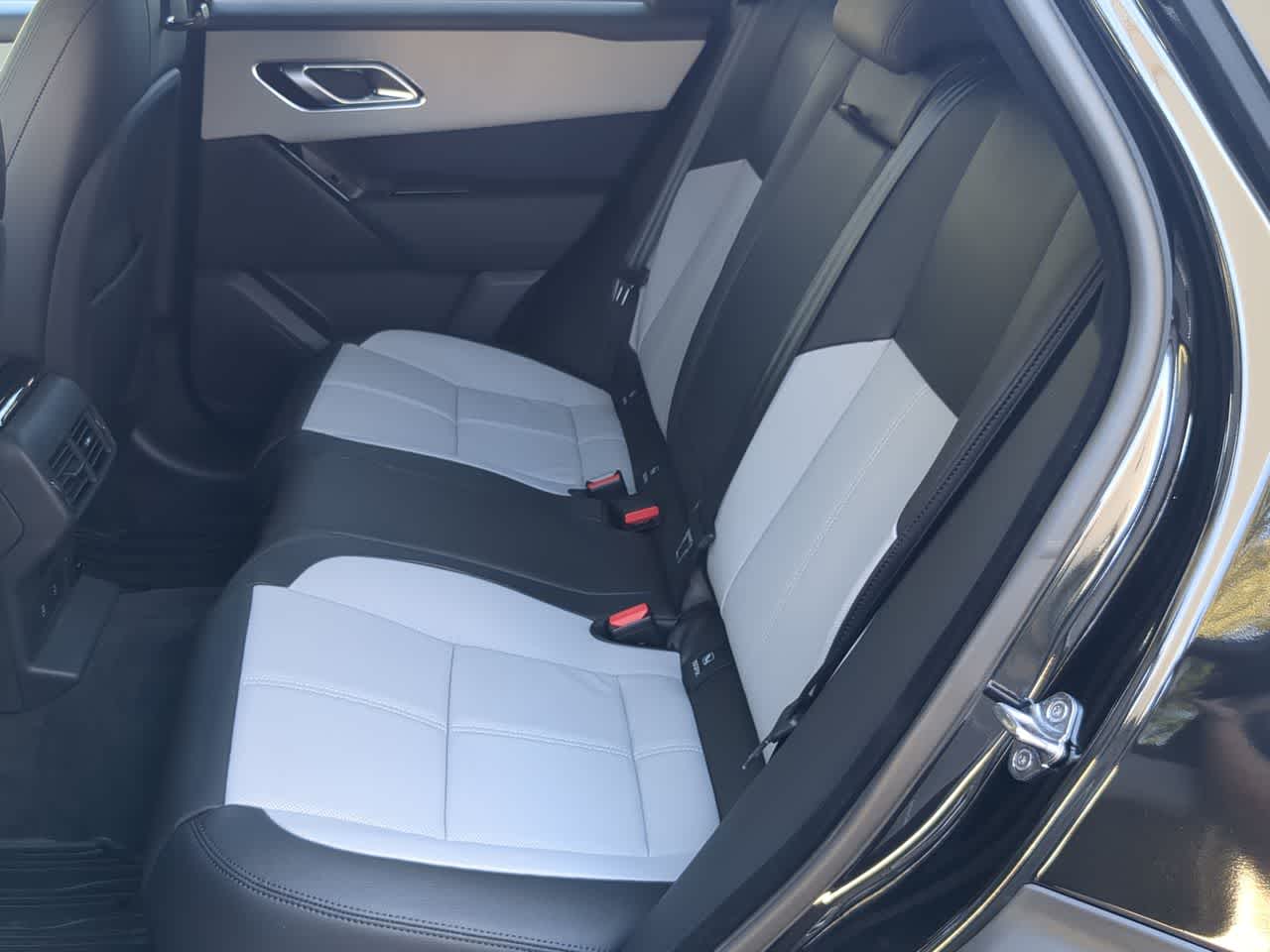 Thumbnail: 2026 Land Rover Range Rover Velar - 21