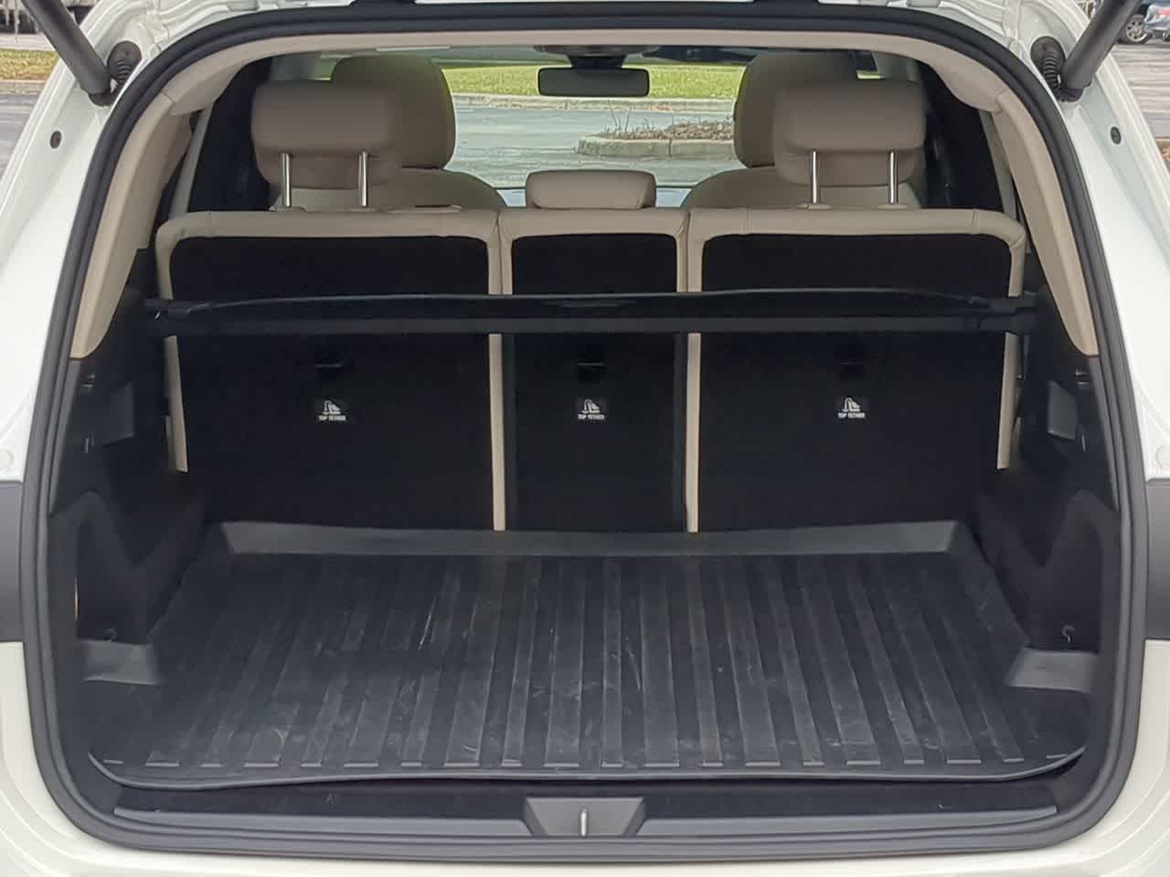 Thumbnail: 2020 Mercedes-Benz GLB - 36