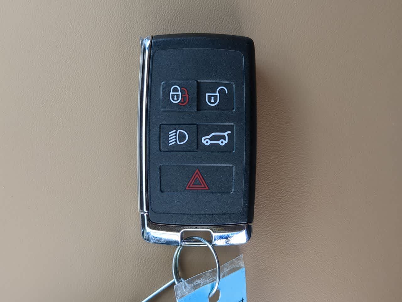 Thumbnail: 2026 Land Rover Range Rover - 38