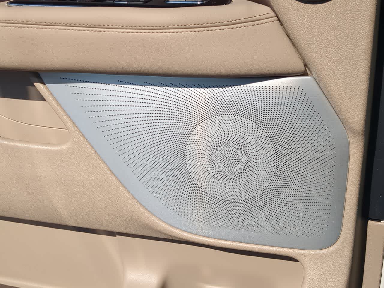 Thumbnail: 2024 Lincoln Navigator - 30