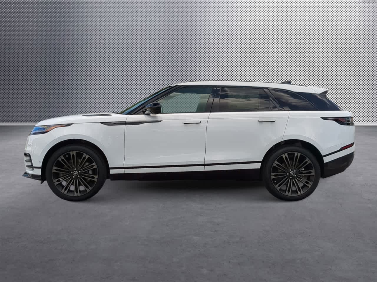 Thumbnail: 2026 Land Rover Range Rover Velar - 5