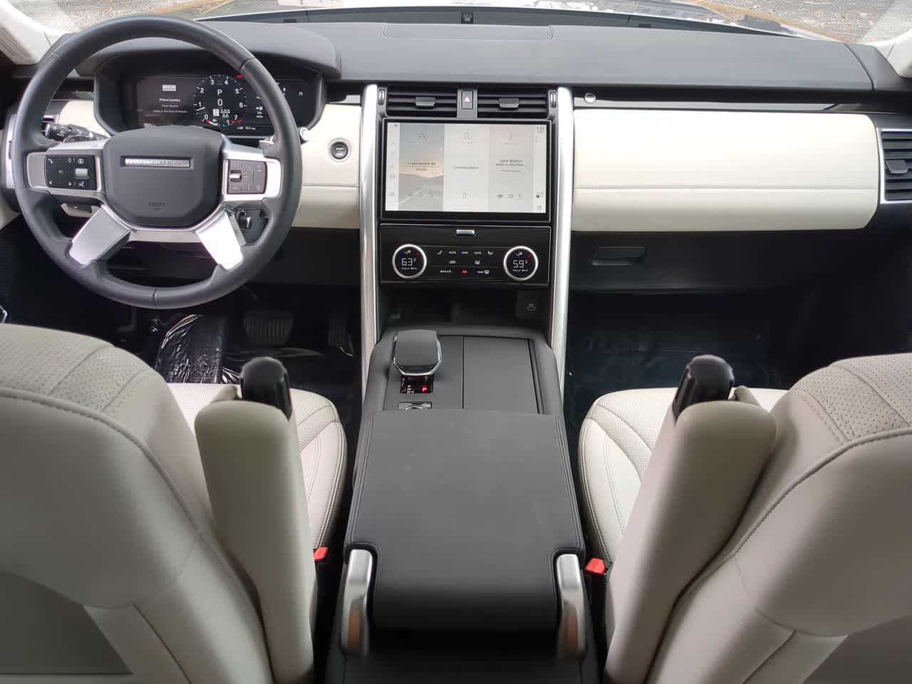 Thumbnail: 2025 Land Rover Discovery - 14