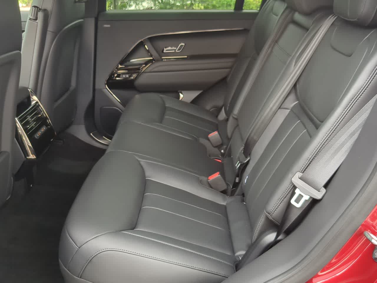 Thumbnail: 2026 Land Rover Range Rover Sport - 20
