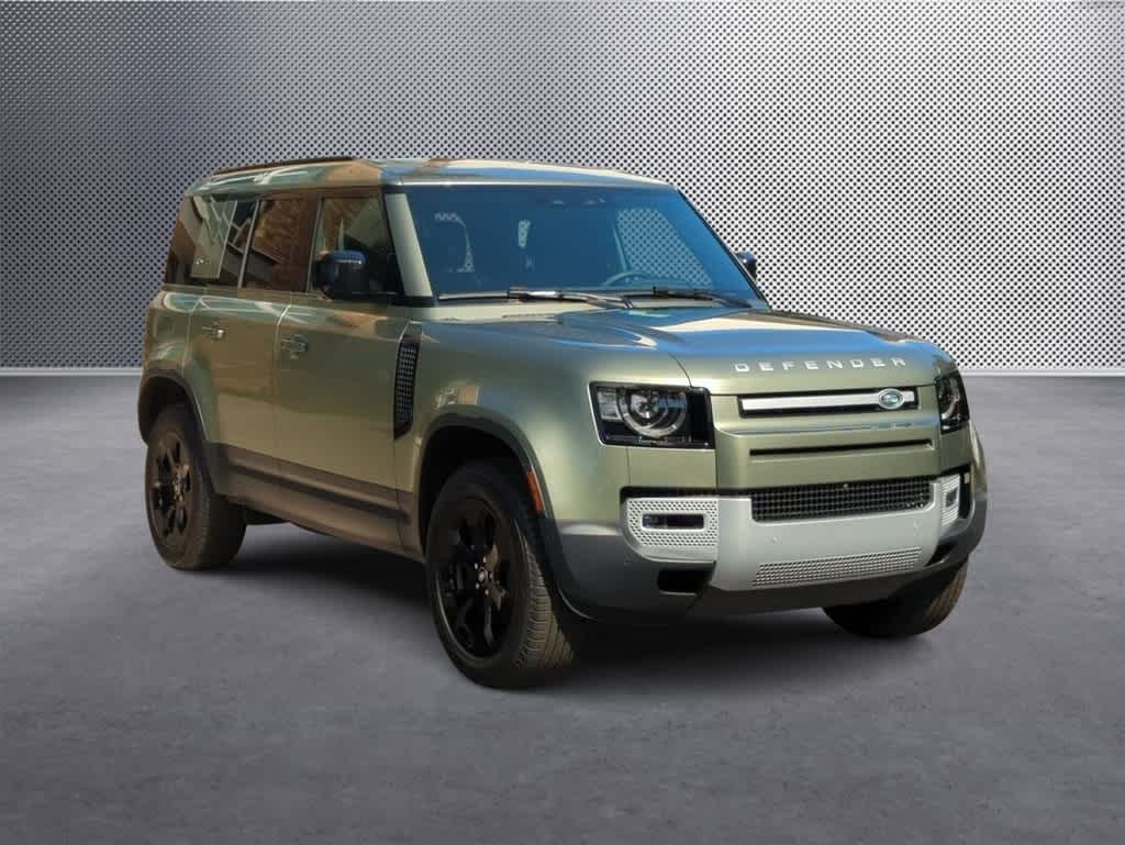 2024 Land Rover Defender  2