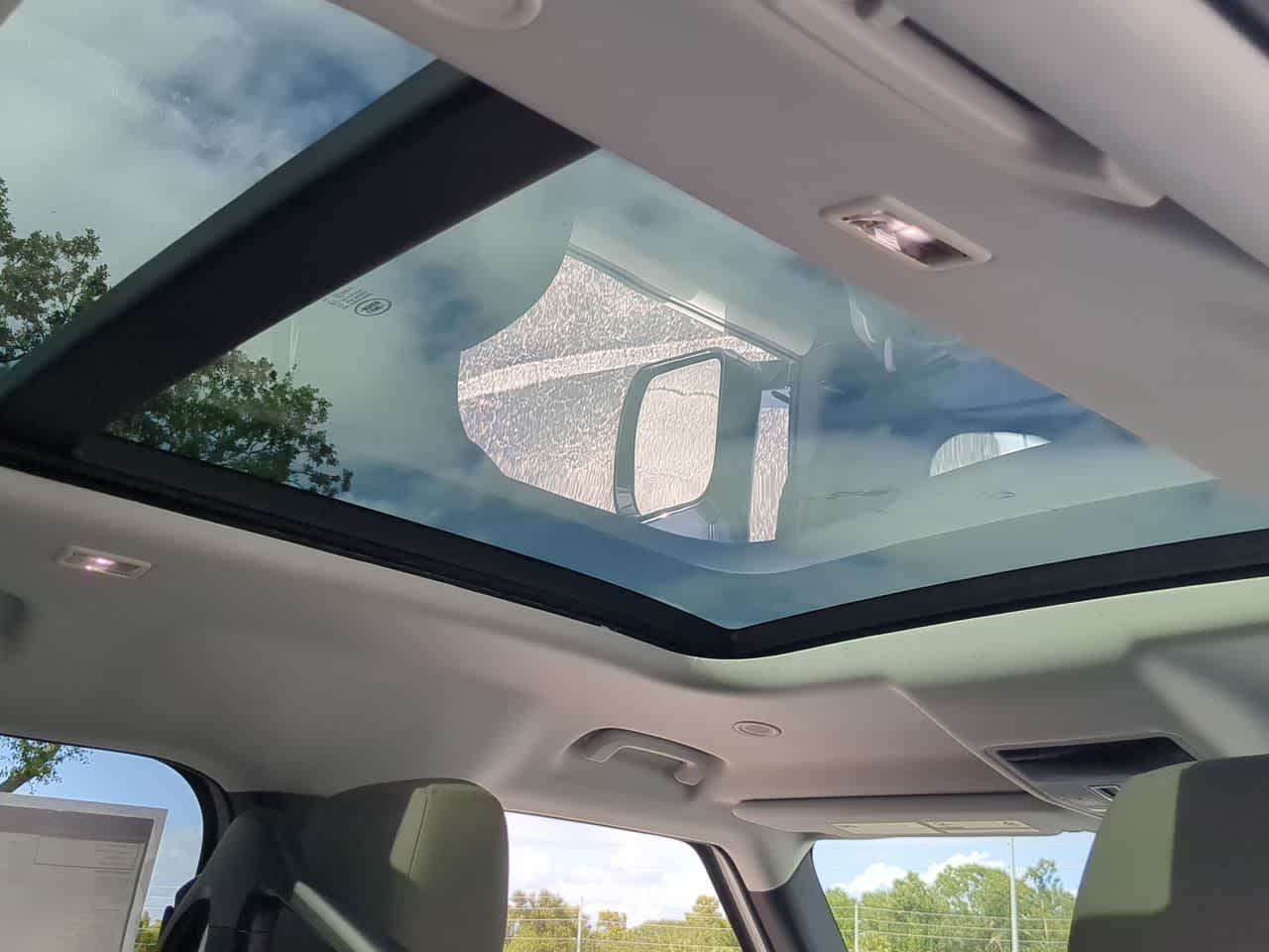 Thumbnail: 2026 Land Rover Defender - 22