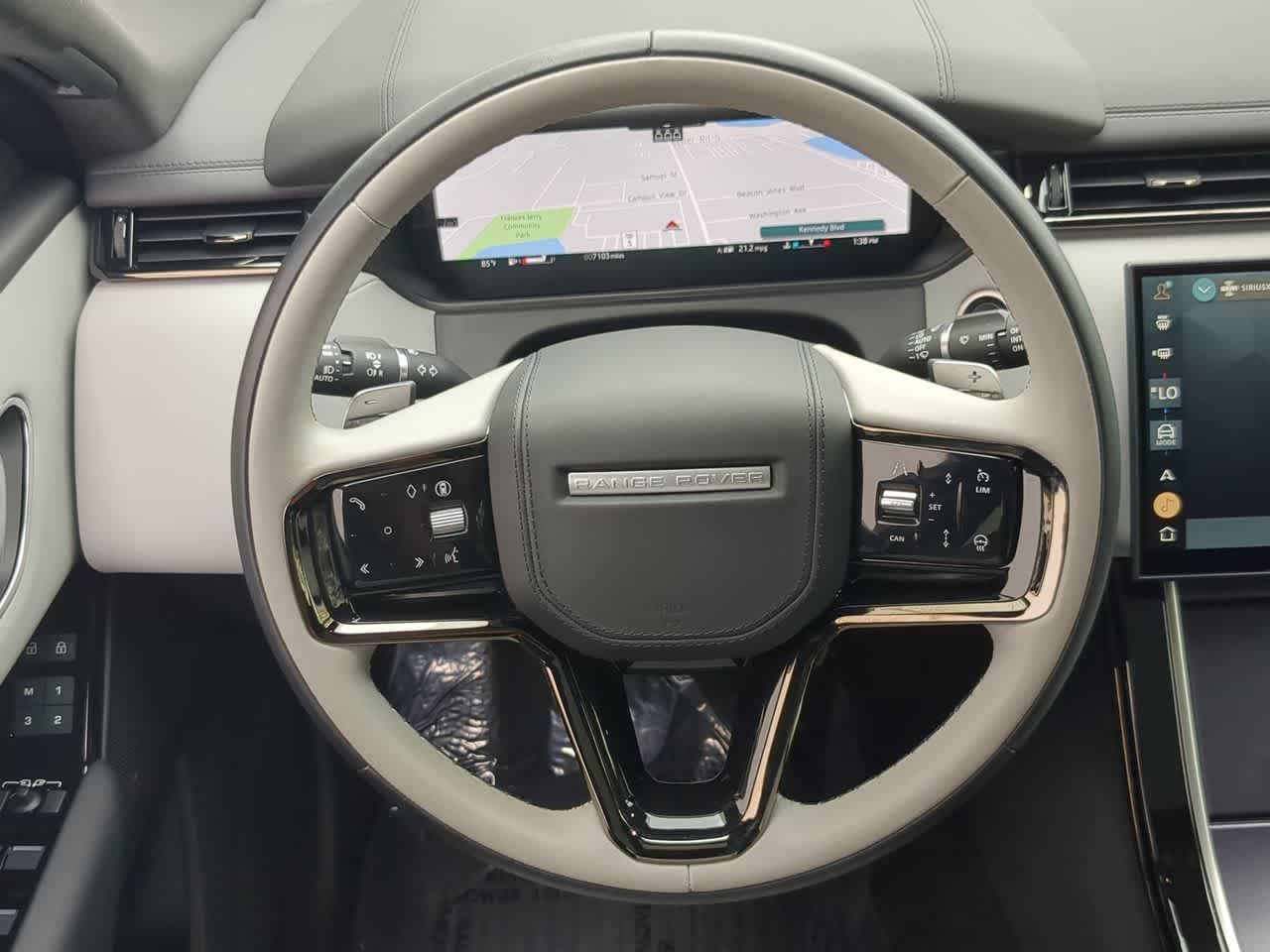 Thumbnail: 2026 Land Rover Range Rover Velar - 24