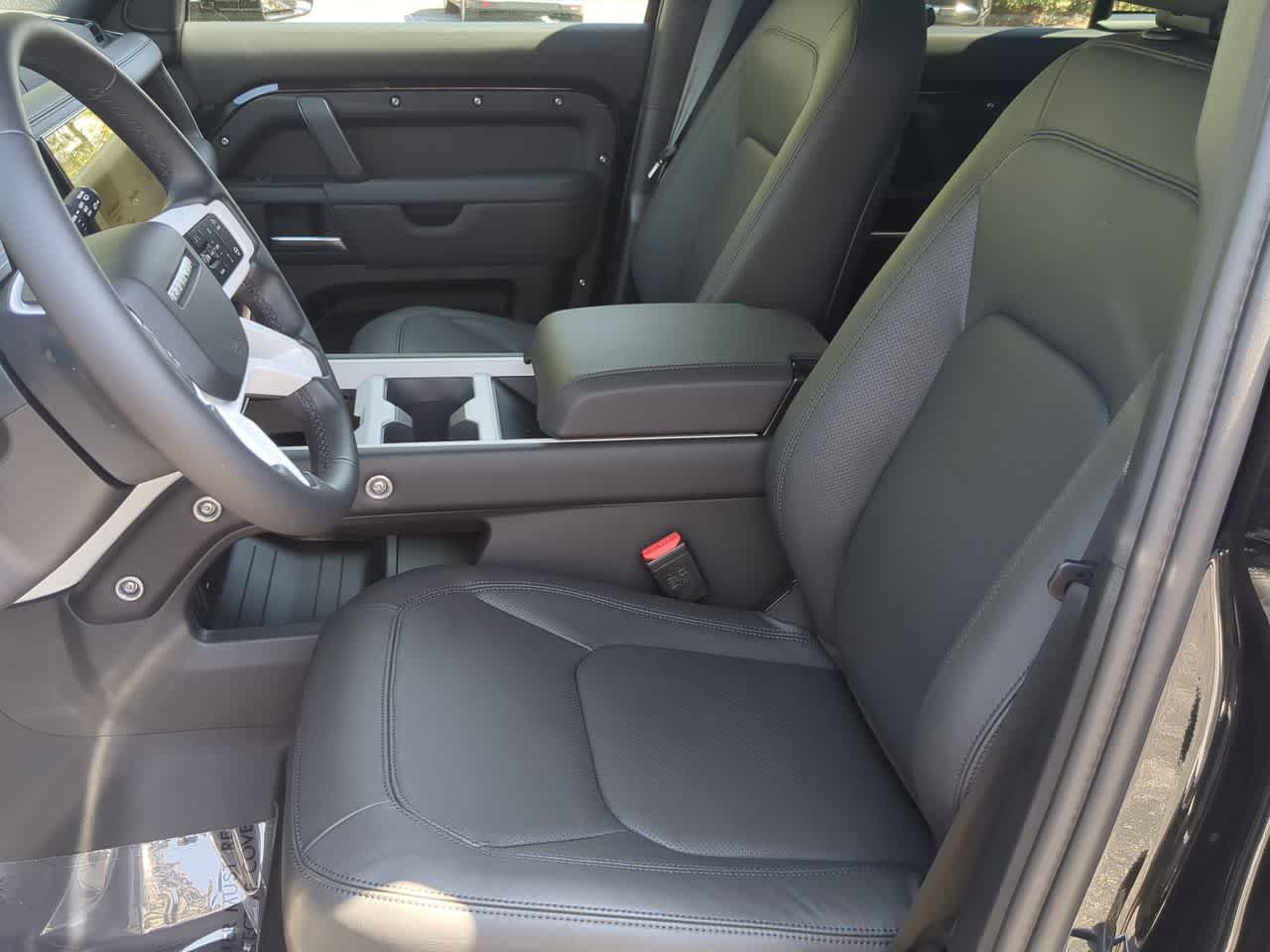 Thumbnail: 2026 Land Rover Defender - 17