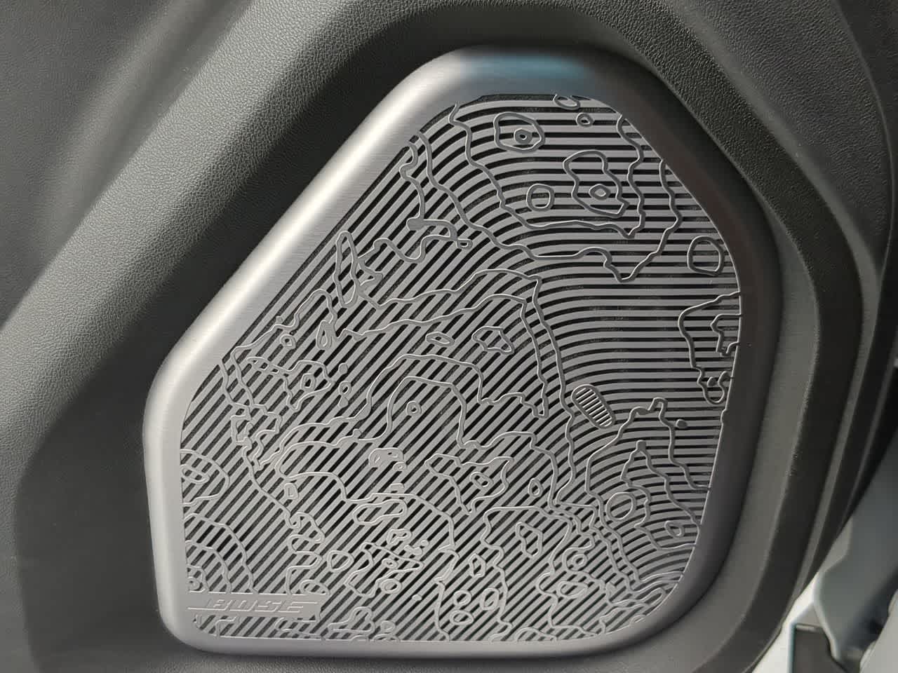 Thumbnail: 2023 GMC Hummer EV - 32