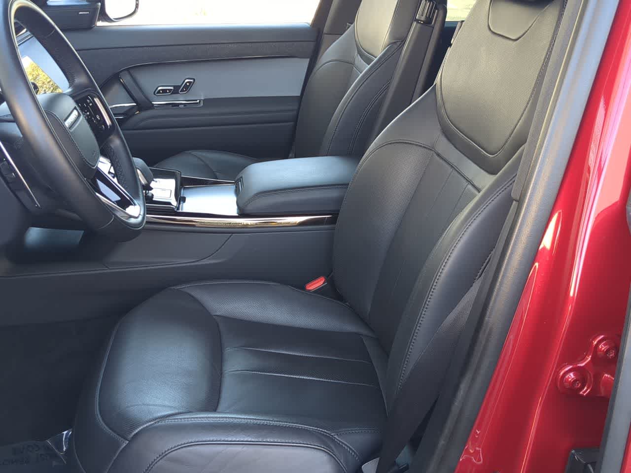 Thumbnail: 2025 Land Rover Range Rover Sport - 17