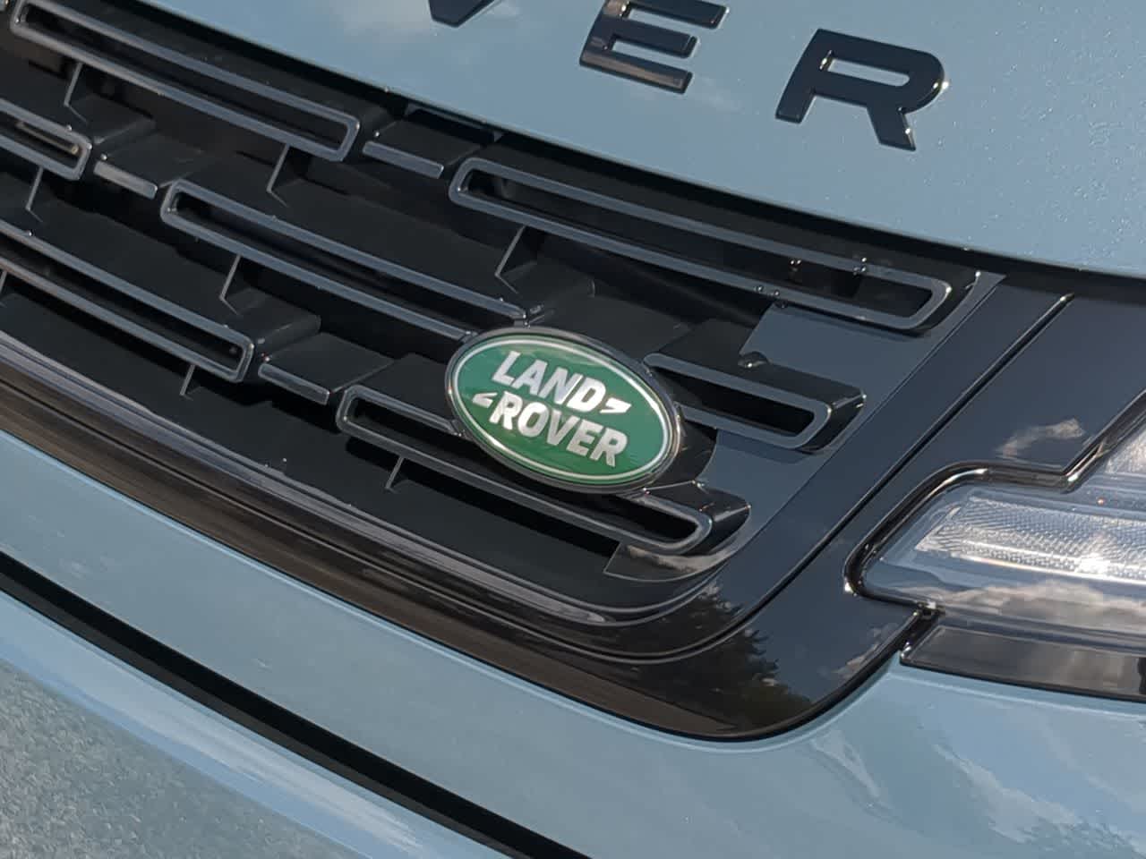 Thumbnail: 2026 Land Rover Range Rover Evoque - 12