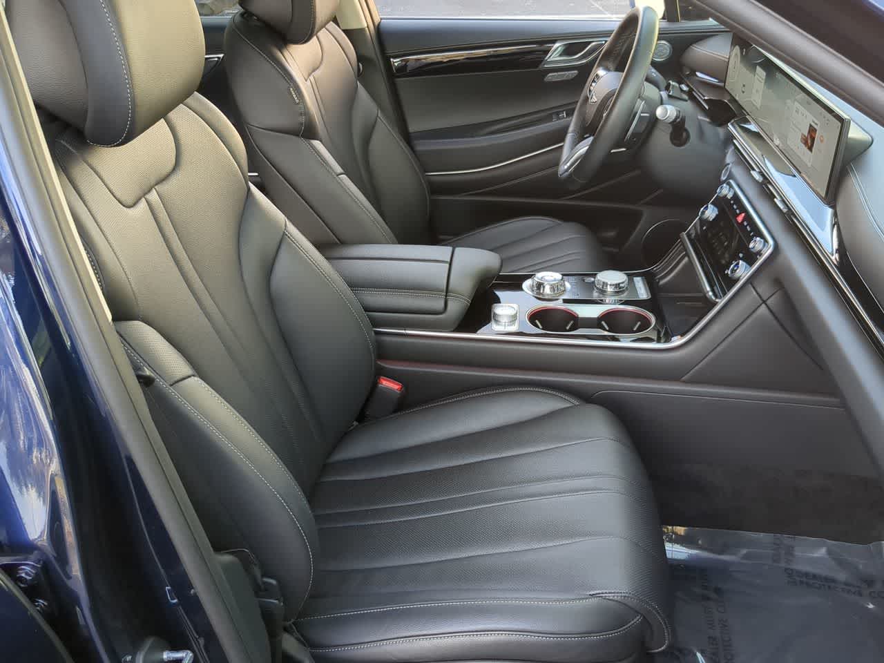 Thumbnail: 2025 Genesis GV80 - 21