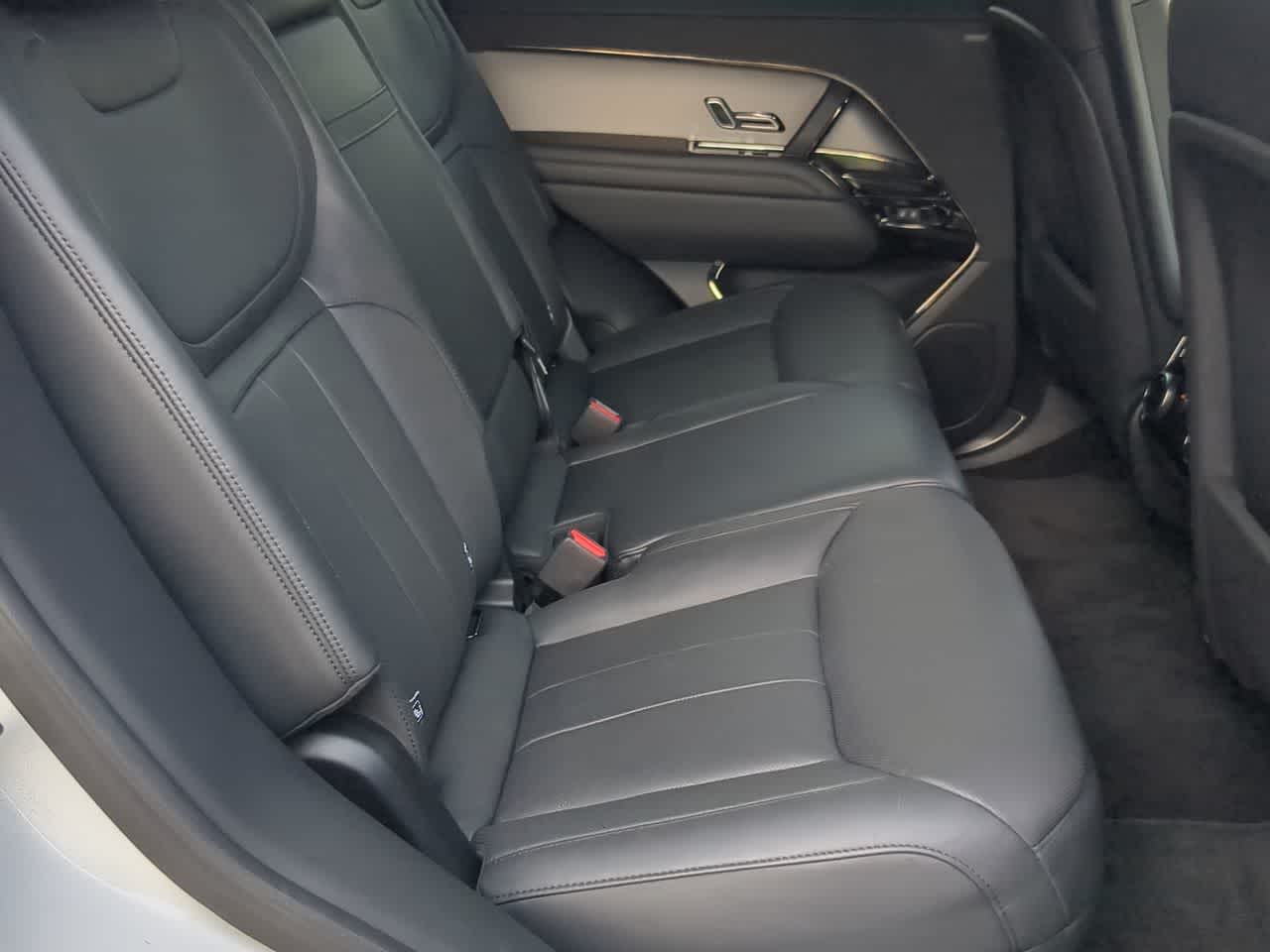 Thumbnail: 2024 Land Rover Range Rover Sport - 22