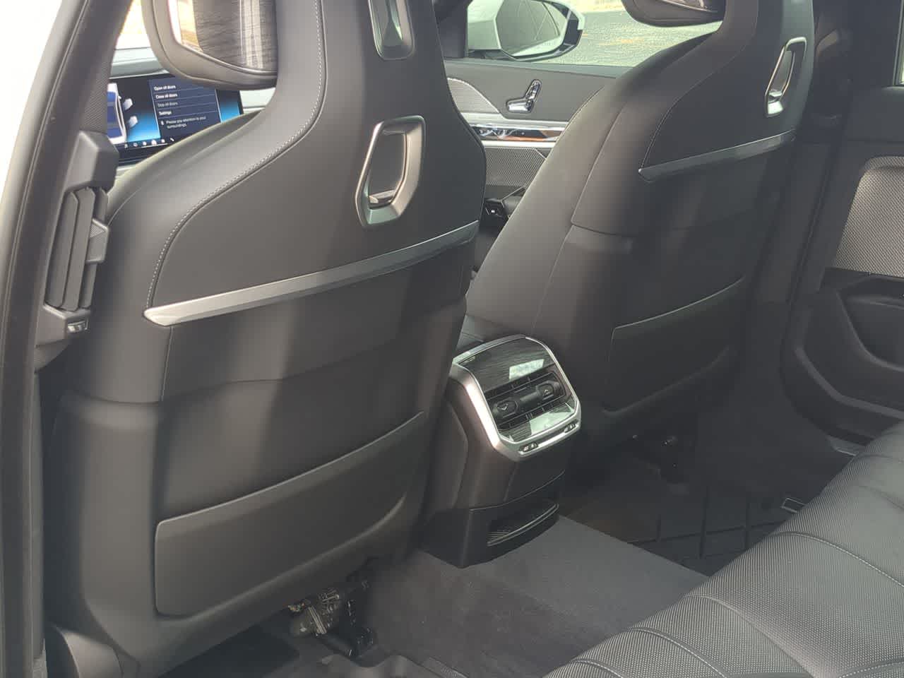 Thumbnail: 2023 BMW 7 Series - 19