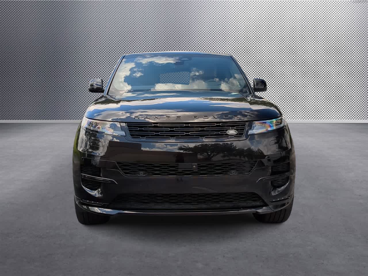 Thumbnail: 2025 Land Rover Range Rover Sport - 3