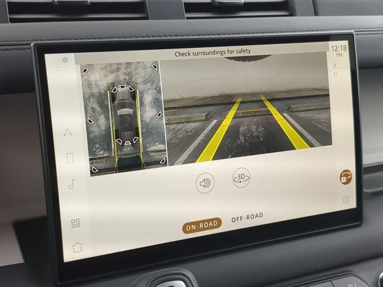 Thumbnail: 2025 Land Rover Defender - 31