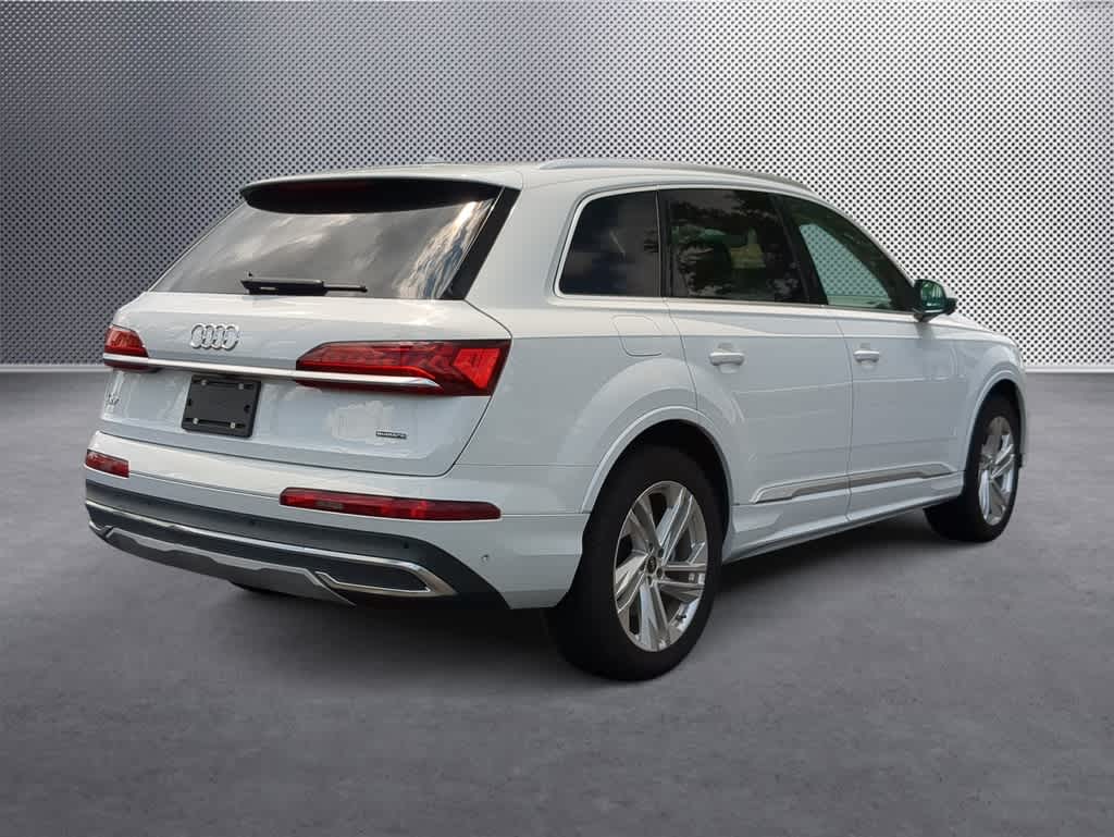 2023 Audi Q7 Premium Plus 8