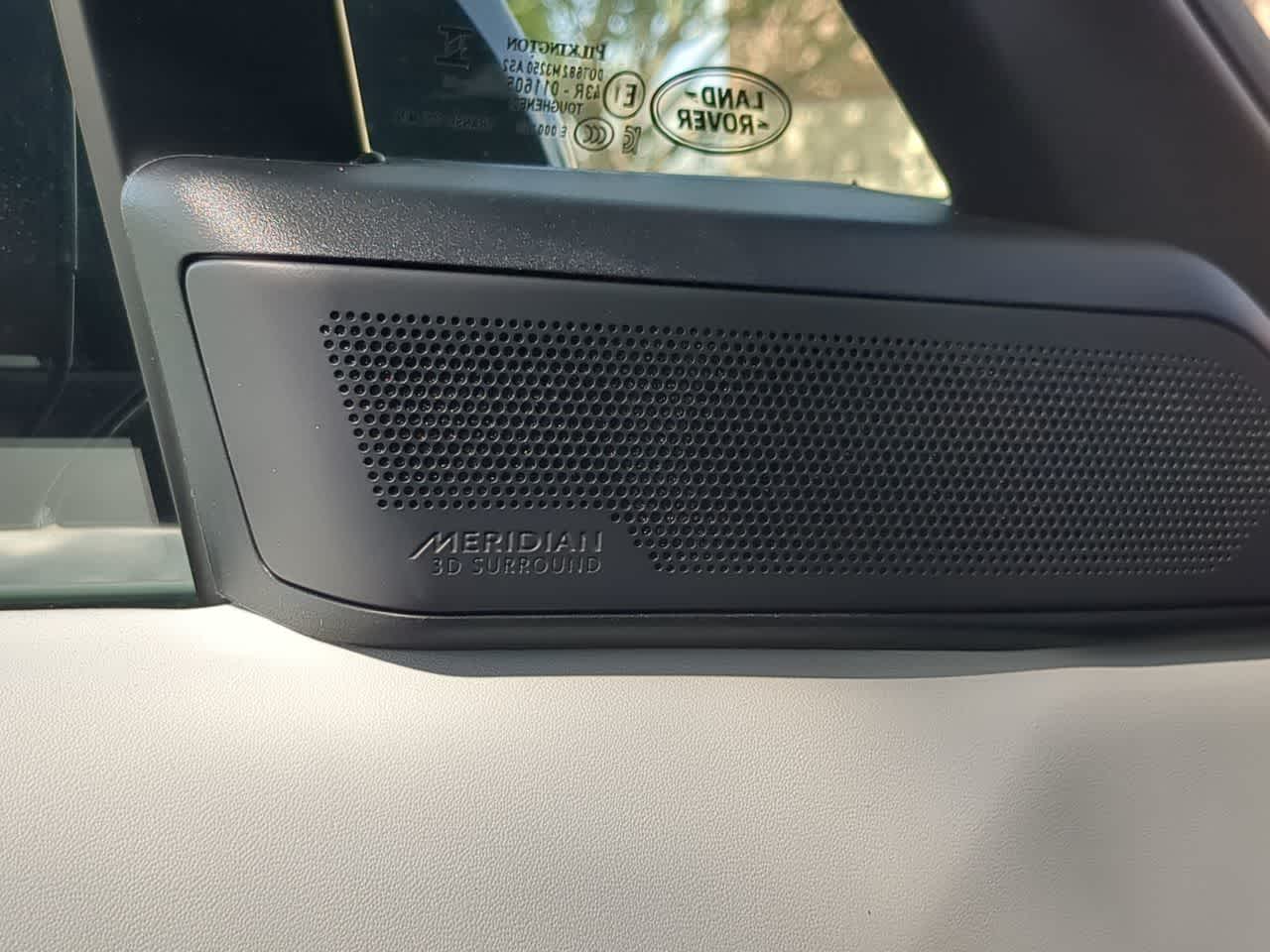 Thumbnail: 2025 Land Rover Range Rover Sport - 32