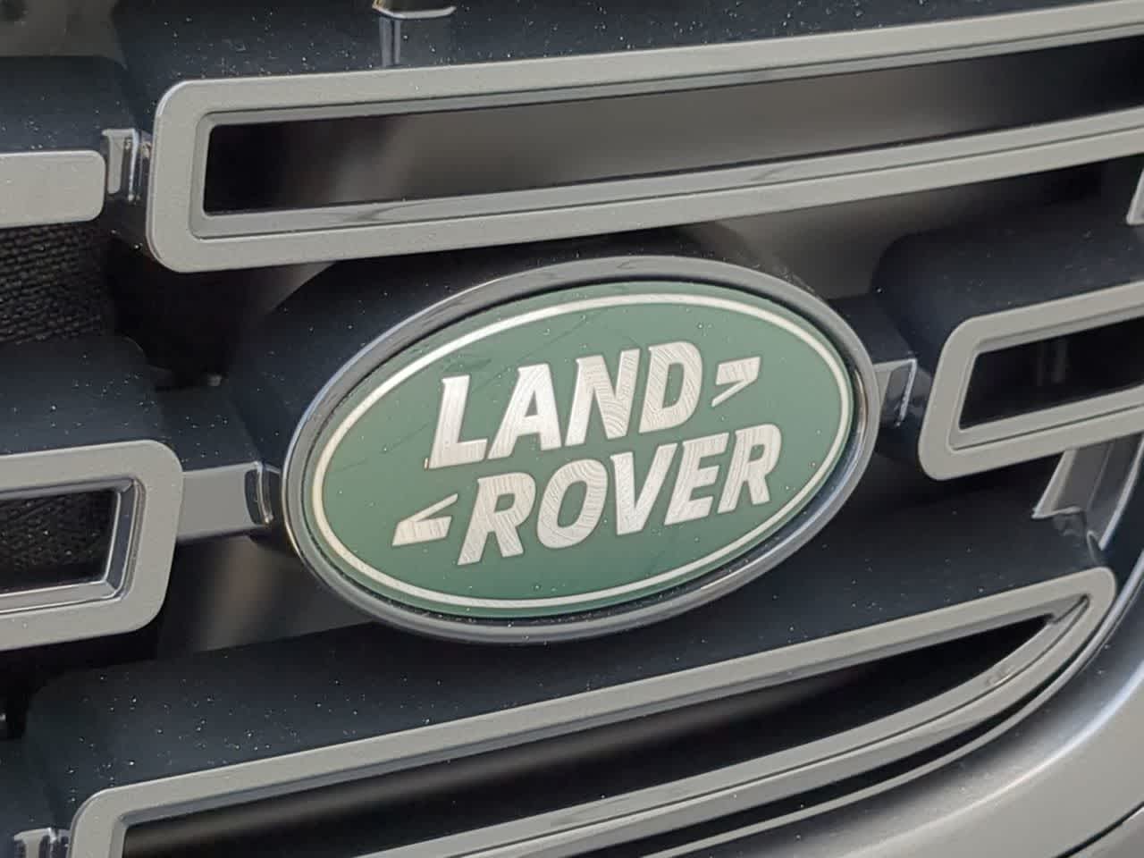 Thumbnail: 2026 Land Rover Range Rover Velar - 12
