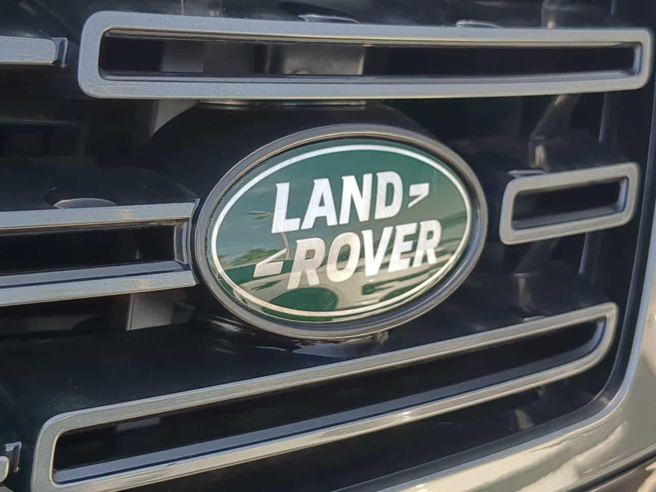Thumbnail: 2025 Land Rover Range Rover - 12