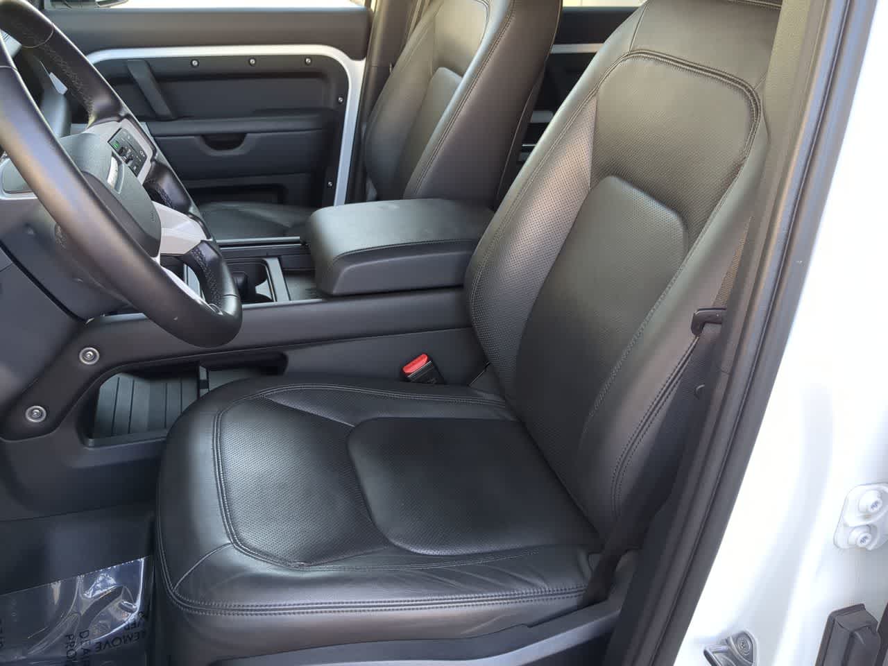 Thumbnail: 2024 Land Rover Defender - 16