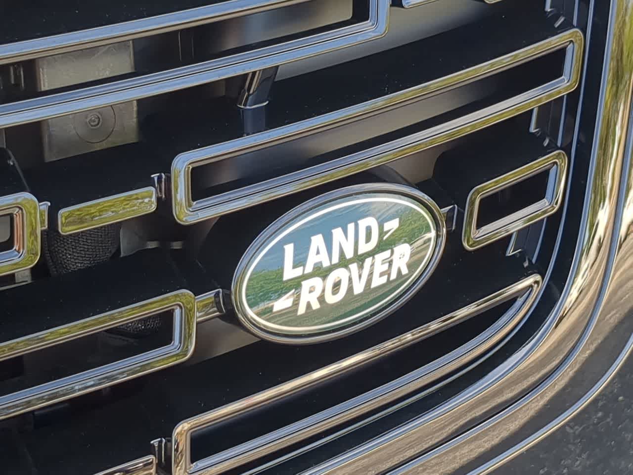 Thumbnail: 2026 Land Rover Range Rover Velar - 12