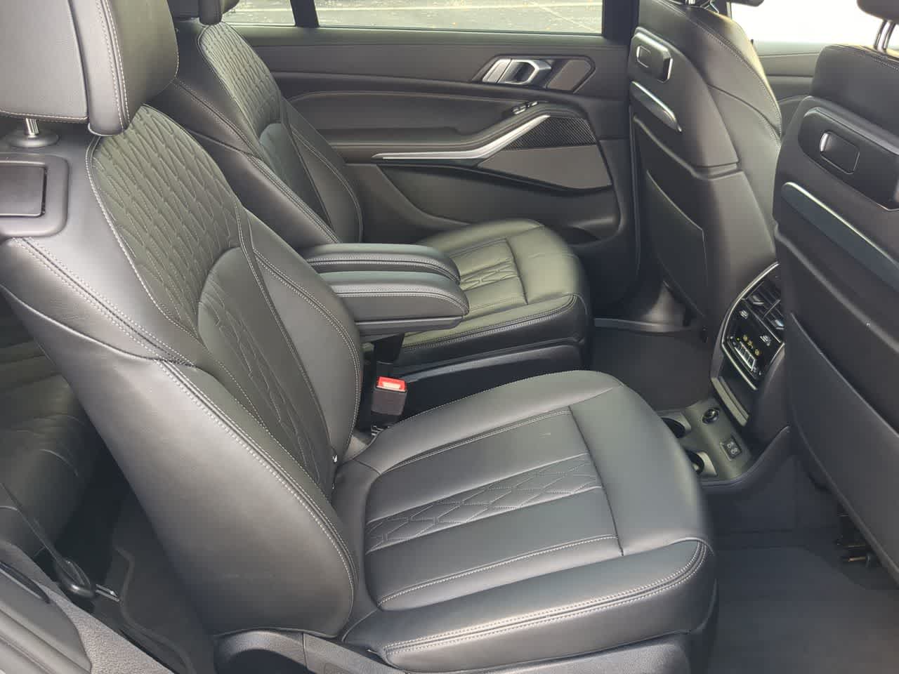 Thumbnail: 2023 BMW M6 - 22