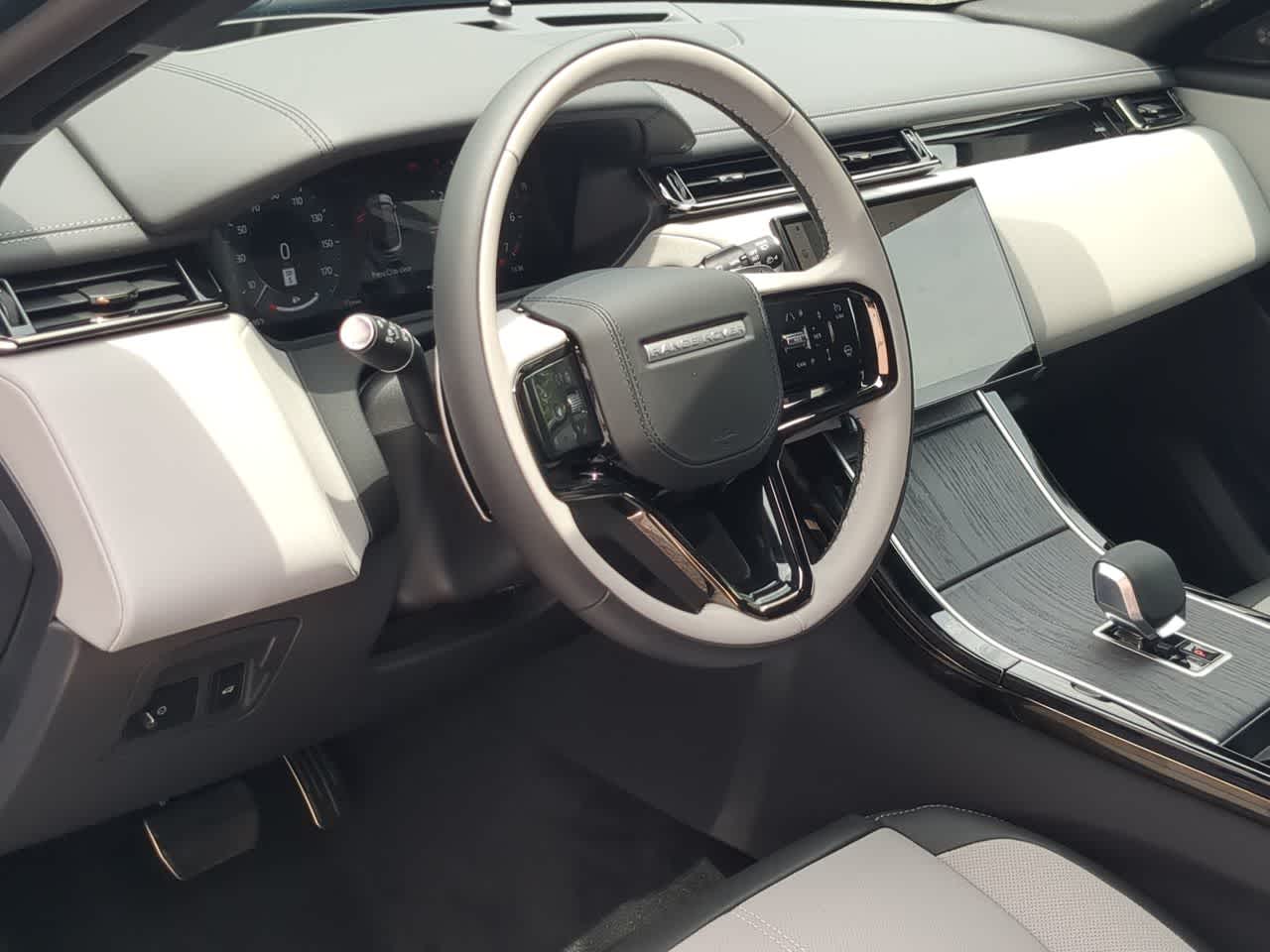 Thumbnail: 2026 Land Rover Range Rover Velar - 10