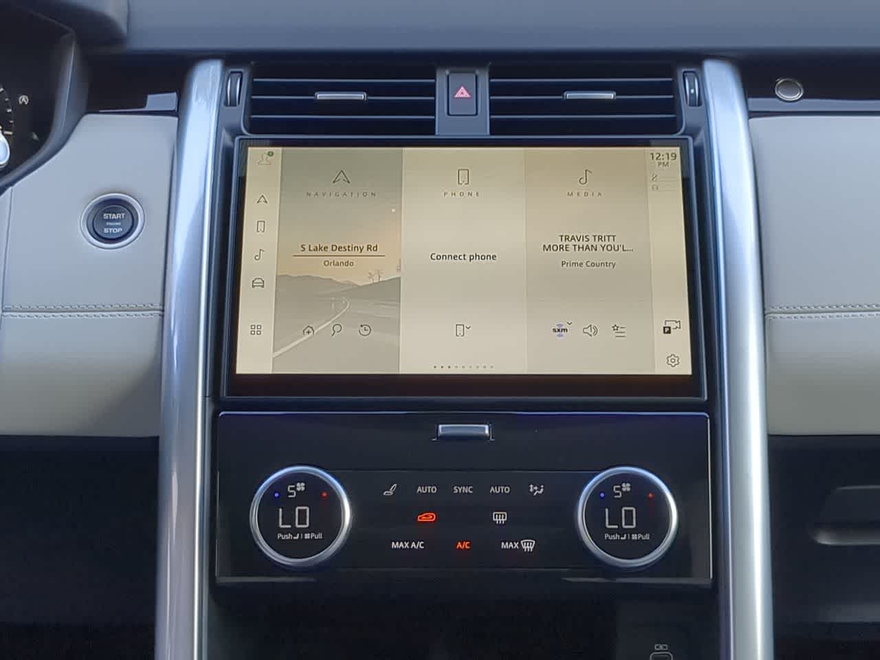 Thumbnail: 2025 Land Rover Discovery - 29