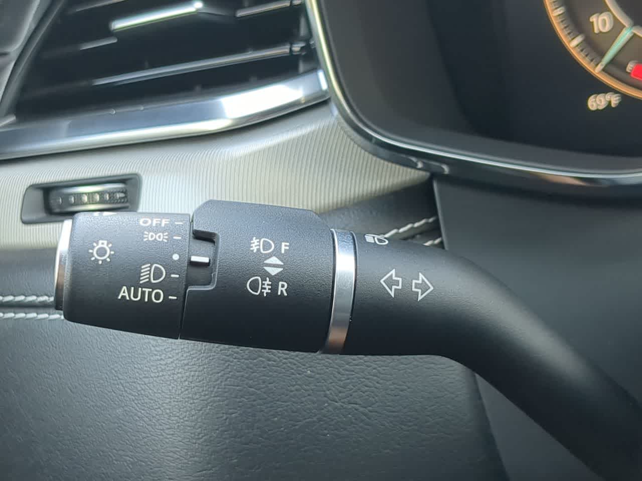 Thumbnail: 2024 Jaguar F-Pace - 28