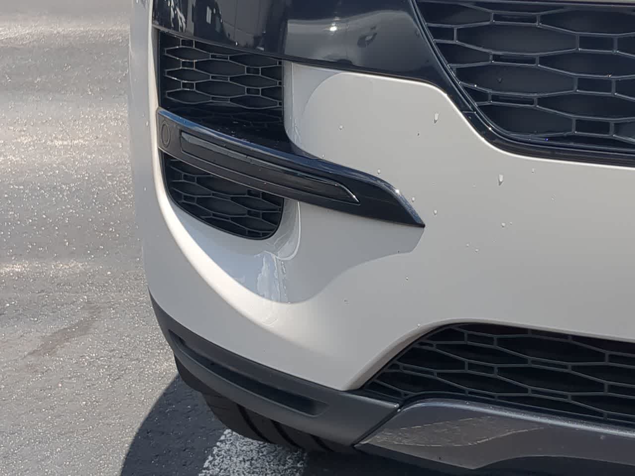 Thumbnail: 2024 Land Rover Range Rover Sport - 11