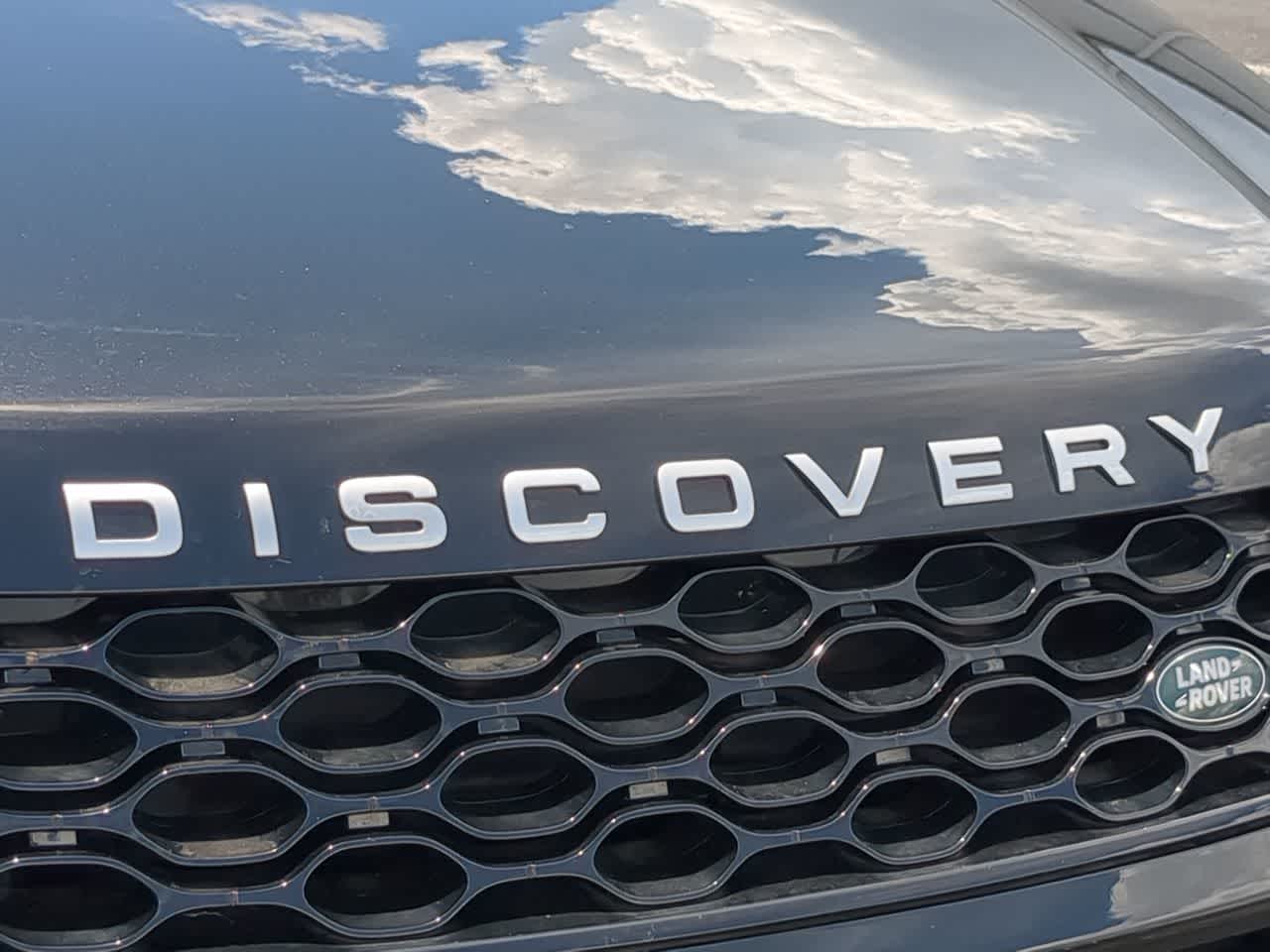 Thumbnail: 2025 Land Rover Discovery Sport - 12
