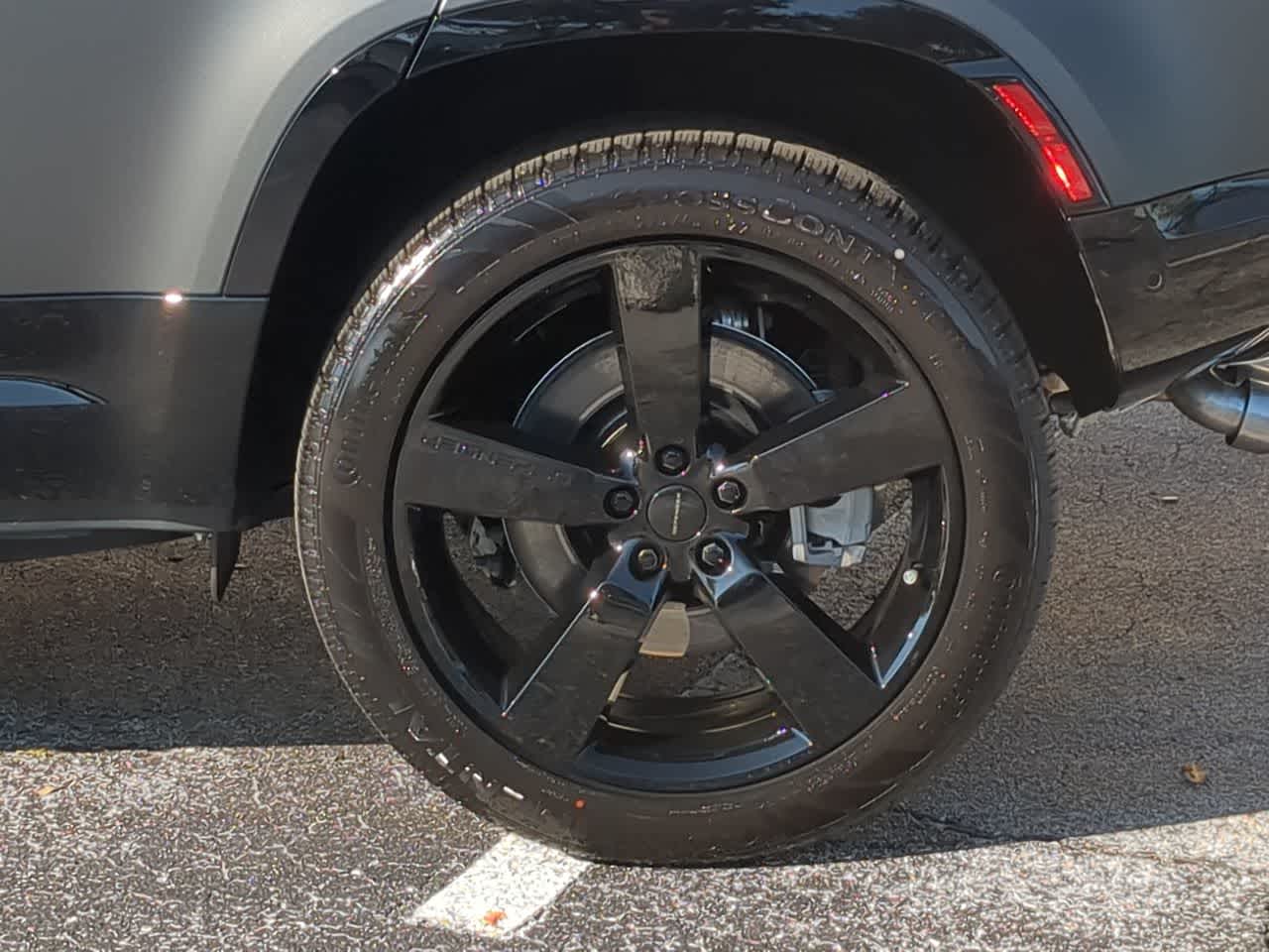 Thumbnail: 2026 Land Rover Defender - 14