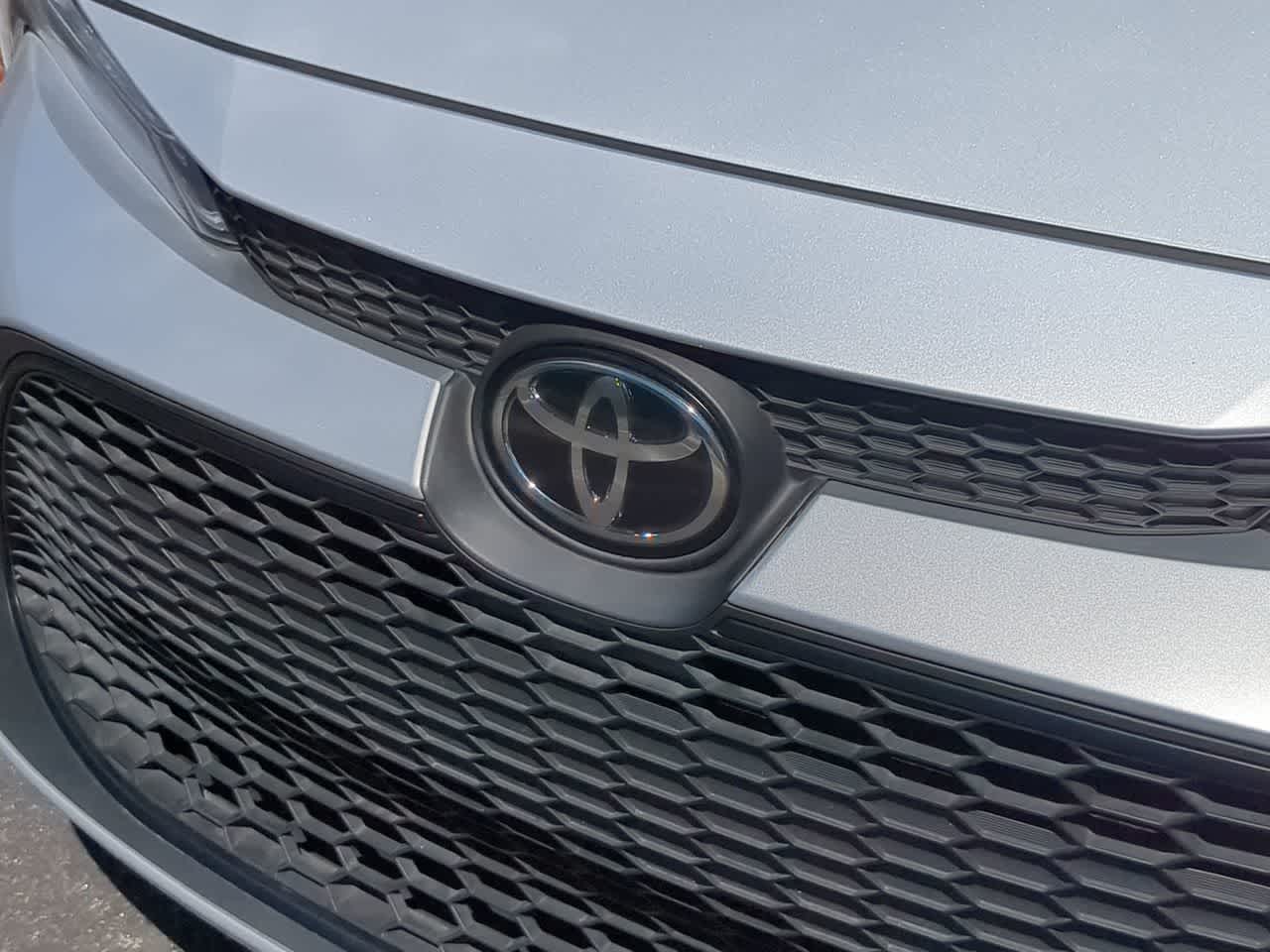 Thumbnail: 2022 Toyota Corolla - 11