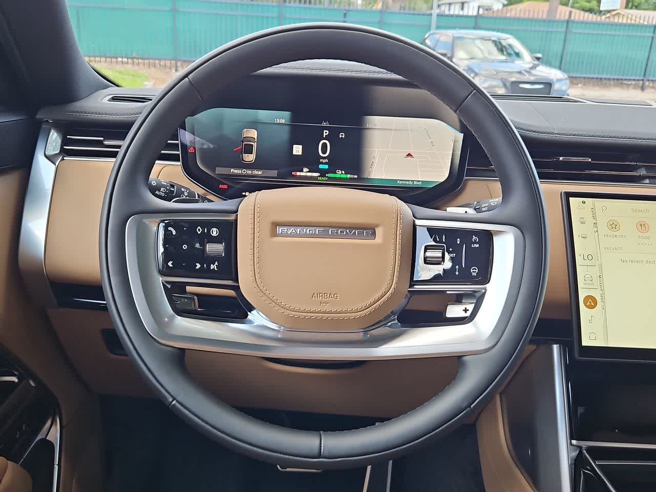 Thumbnail: 2025 Land Rover Range Rover - 25