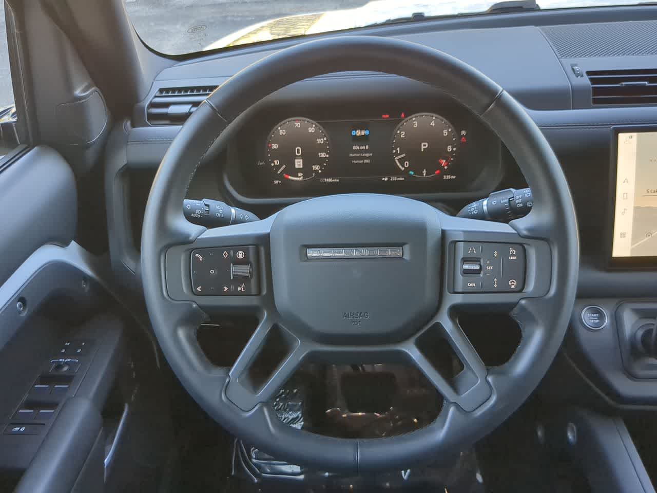 Thumbnail: 2025 Land Rover Defender - 24