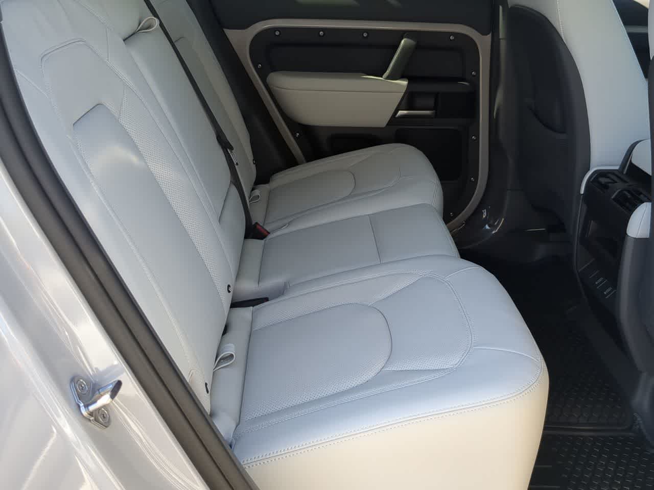 Thumbnail: 2026 Land Rover Defender - 22